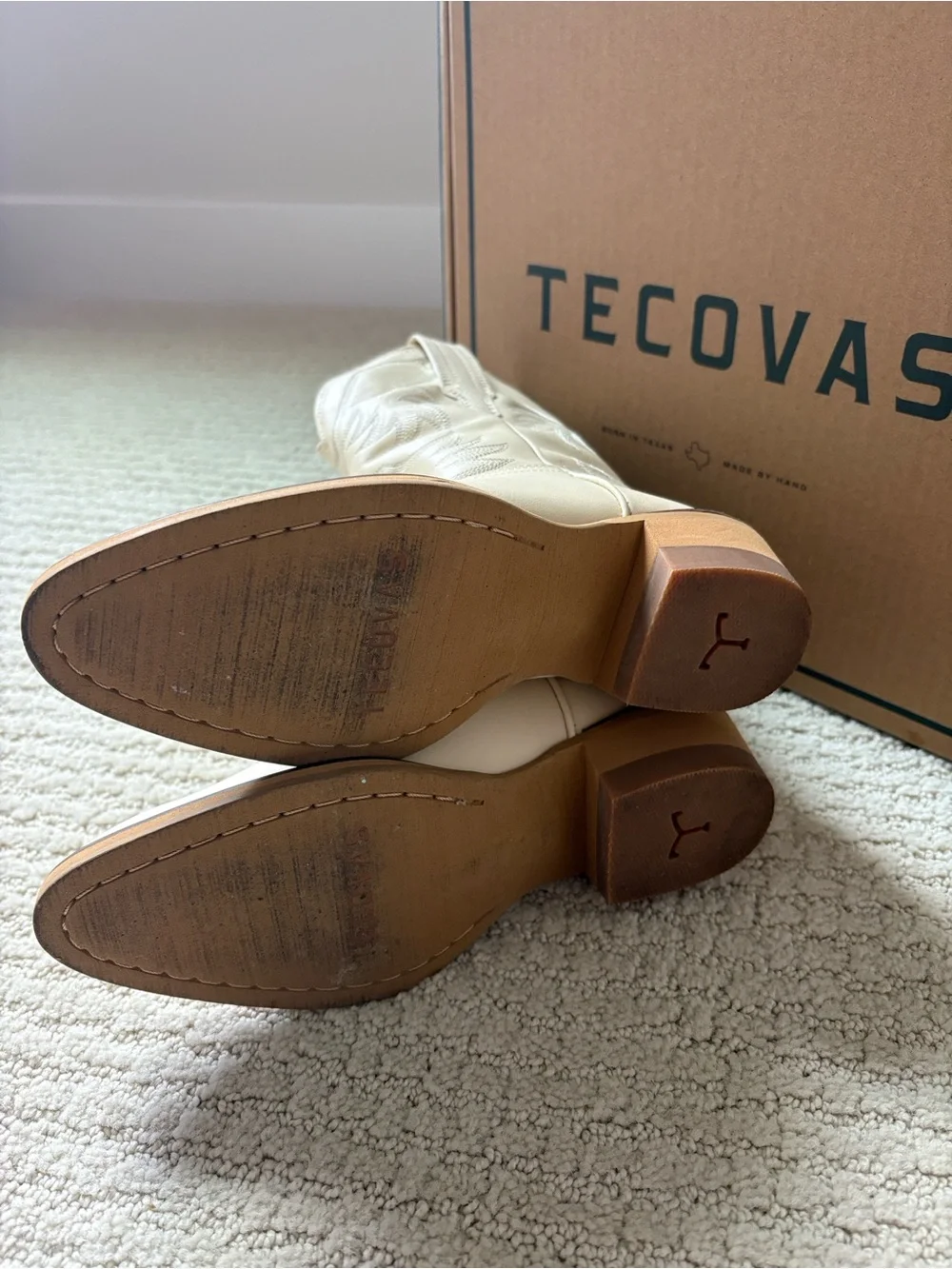 Tecovas The Annie Kid Bone size